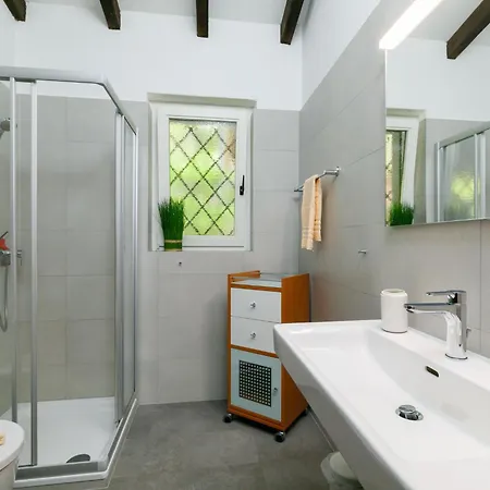 Residenza Miralago Apt- B15 By Interhome *